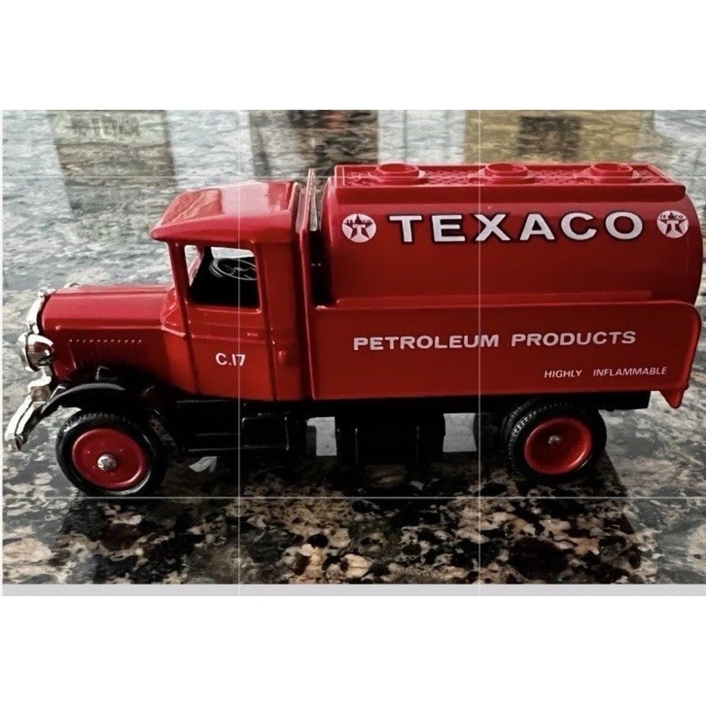 Lledo Days Gone Texaco Petroleum Products Tanker Truck Red Diecast England DG27